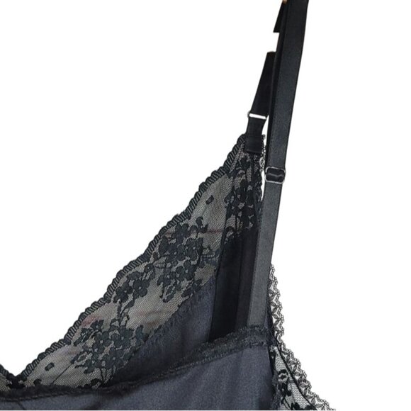 Montgomery Ward Full Slip Black Size 48 Lace V Neck 100% Nylon Made in USA VTG - Picture 6 of 8